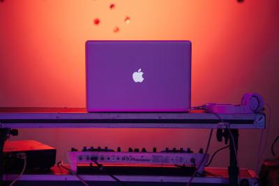 在南宁怎么申请有限公司需要哪些材料？