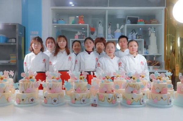 学习西点师需要多长时间