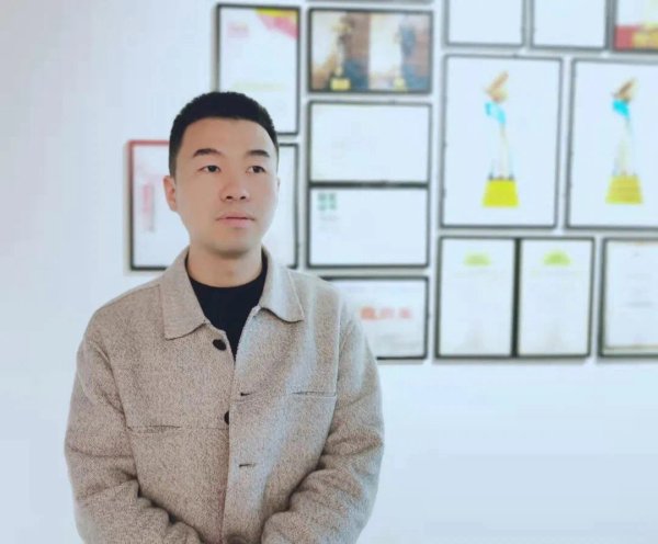 贾宏宝 | 副研究员