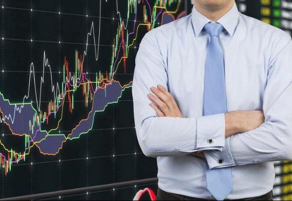 对公材料只盖公章没有签字行不行？