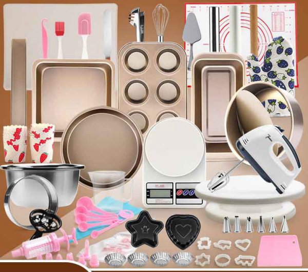 为什么学西点蛋糕烘焙门槛低高收入，适合大众创业。