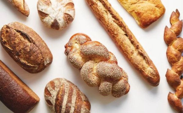 造型惊艳葡萄干花环面包胡萝卜面包的做法