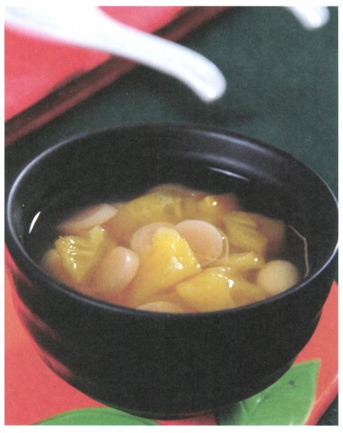 菠萝莲子羹