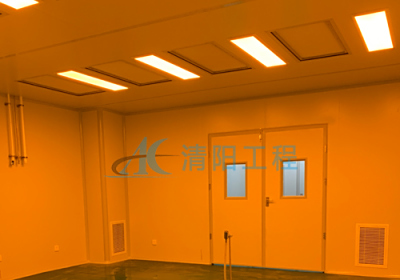 江苏常州千级半导体黄光车间