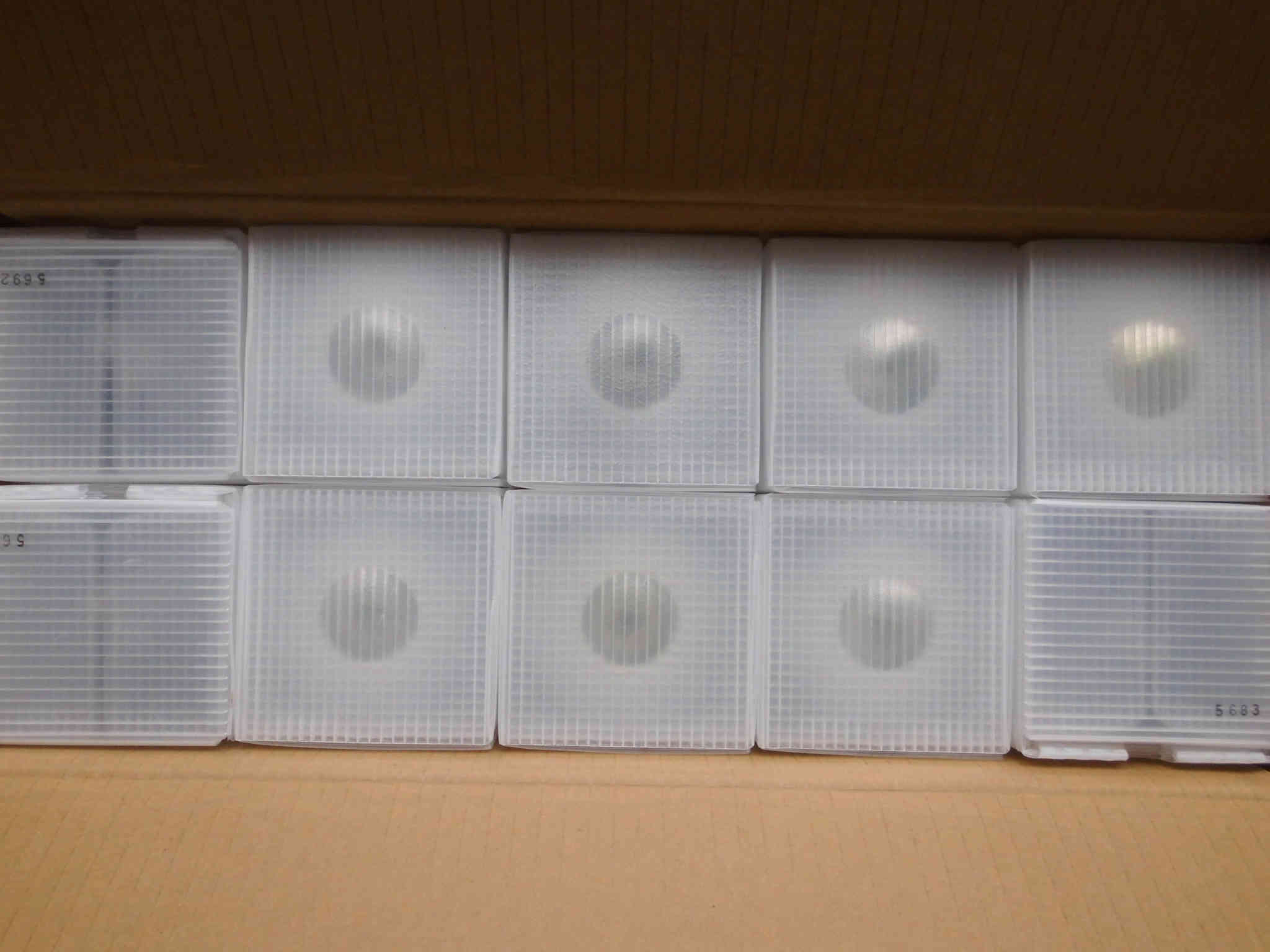 EYE岩崎  MCR250K18H-DE   卤素灯杯