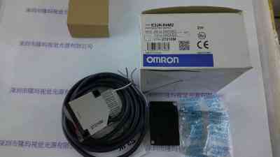OMRON欧姆龙  光电开关传感器   E3JK-R4M2