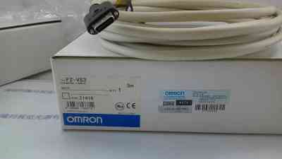 OMRON欧姆龙  FZ-VS3 5M  连接线