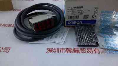 OMRON欧姆龙   E3JK-R4M2  光电开关传感器