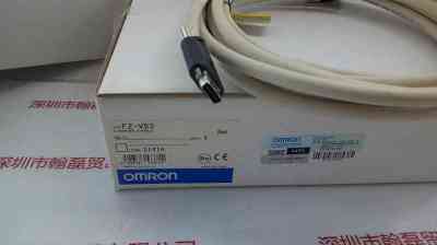 OMRON欧姆龙  FZ-VS3 5M  连接线