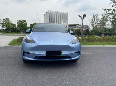 电光青雾蓝 - 特斯拉