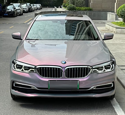 梦幻火山灰 - 宝马