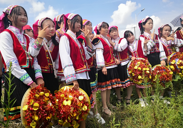 贵州省仡佬学会参加安顺市西秀区“我们的节日·仡佬族吃新节”活动