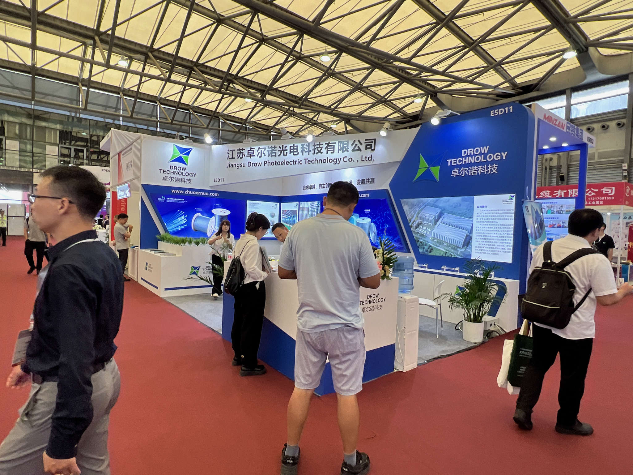 上海展台搭建策划：打造独特展示空间的全方位指南