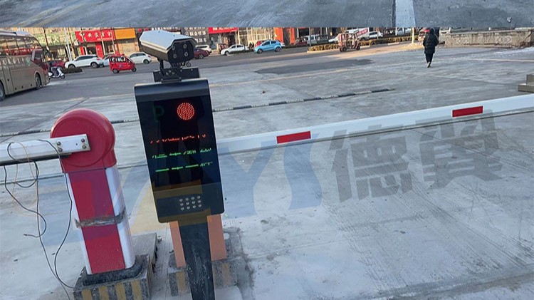 河南新部队车牌识别