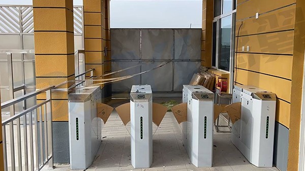 内蒙古呼和浩特某单位翼闸