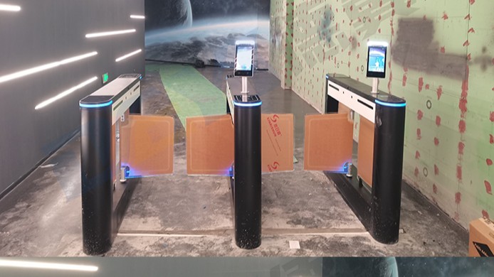 海南文昌市航天超算中心 定制黑色小摆闸+8寸人脸