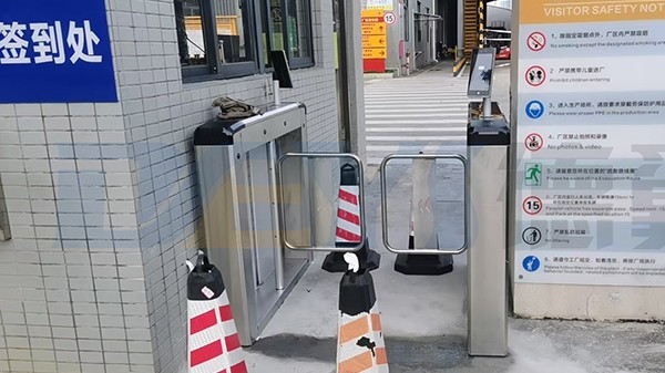 湛江某单位海康300摆闸