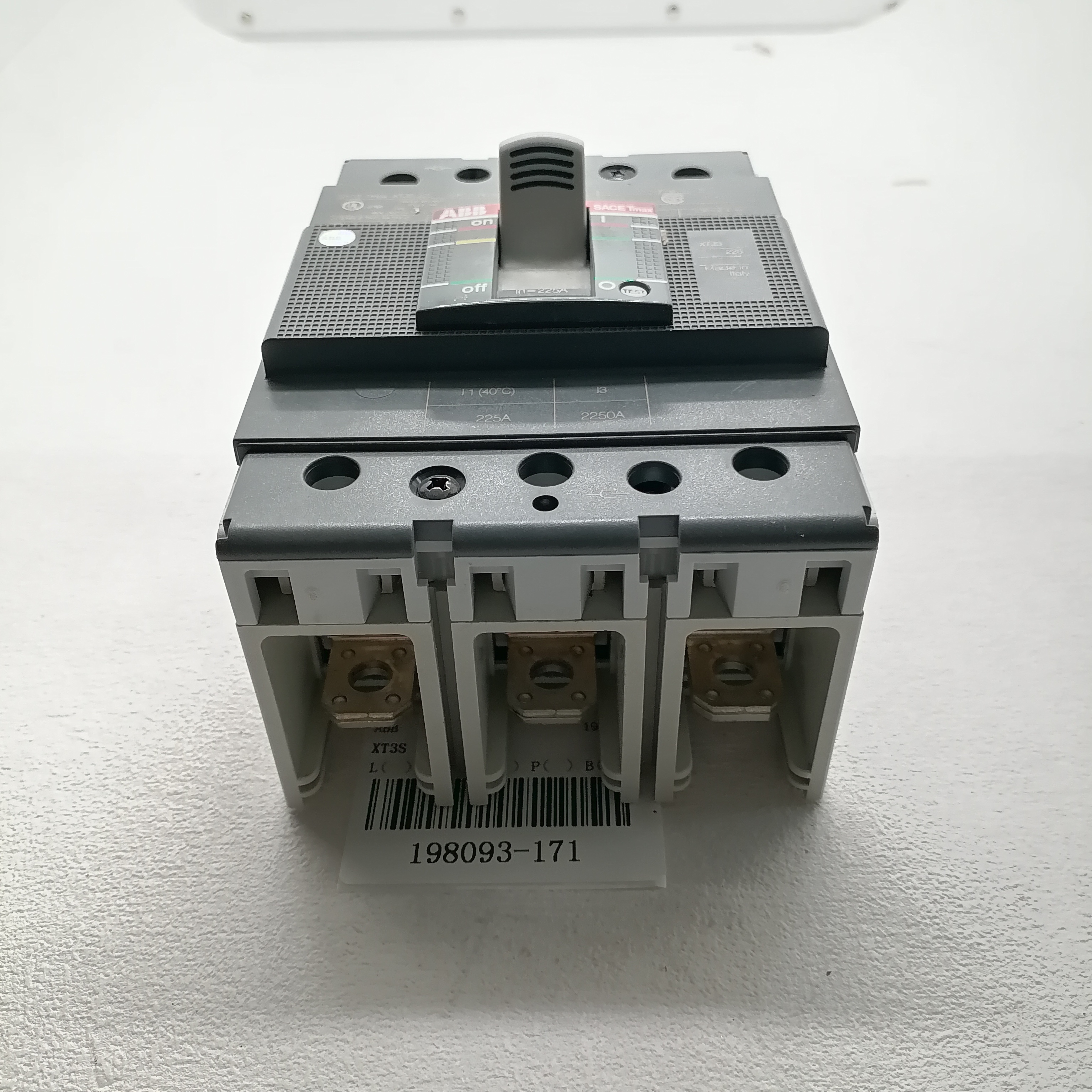 优势供应 现货库存 原装ABB 断路器 XT3S 225 #L