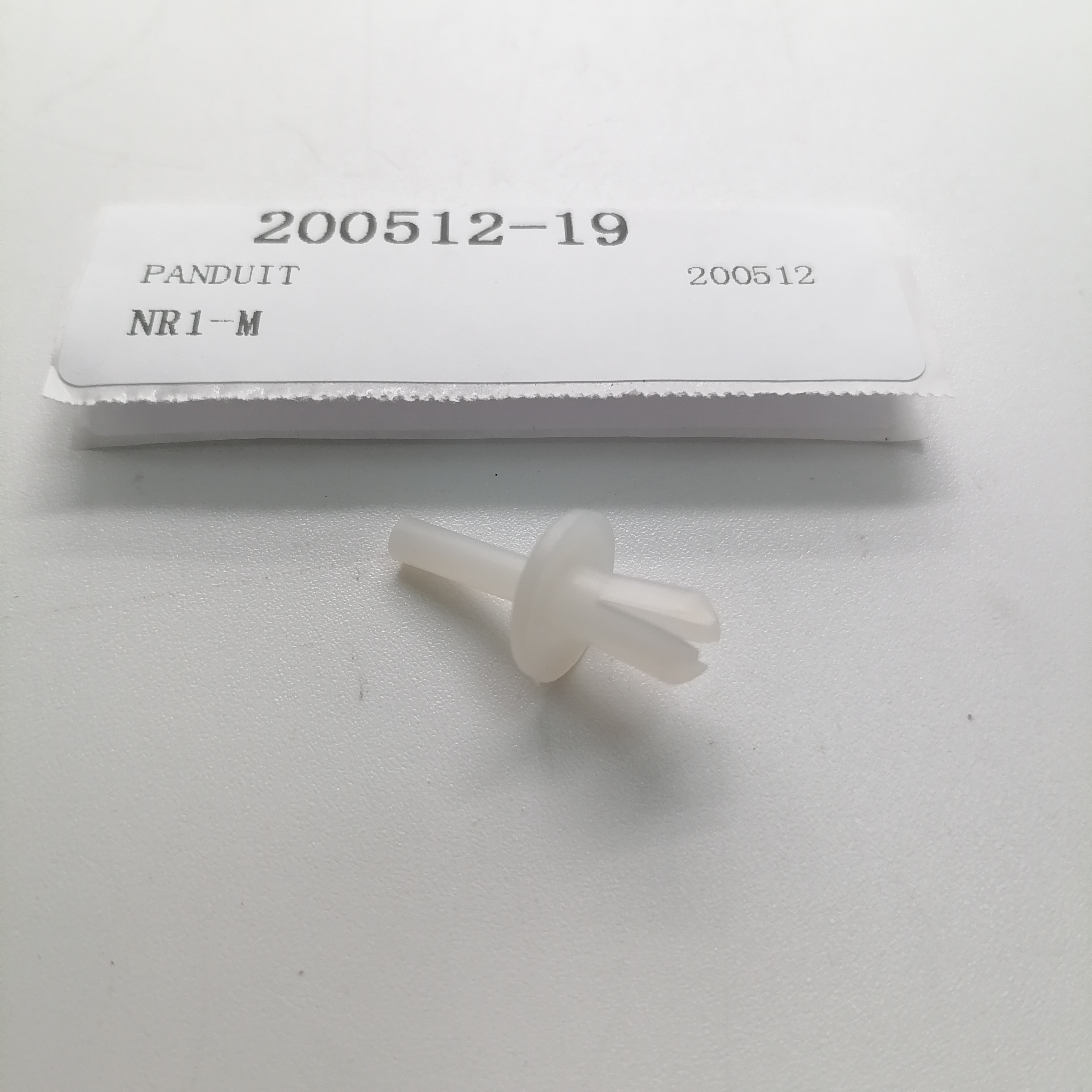 优势供应 现货库存 PANDUIT 配线架 NR1-M #L