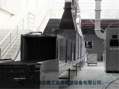 冷冻盒饭微波解冻机