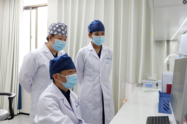 海南琼口口腔医院院长符起亚主任医师/教授亲诊联诊口腔疑难问题