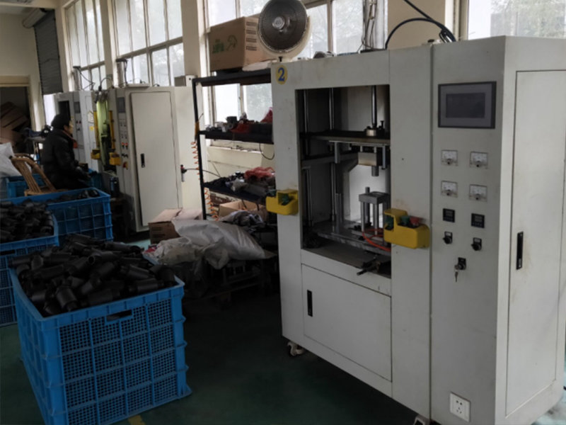 生產(chǎn)設(shè)備