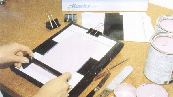 使用HunterLab的测色仪制作涂料缩编