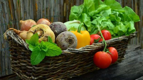 什么是自然色彩差异？