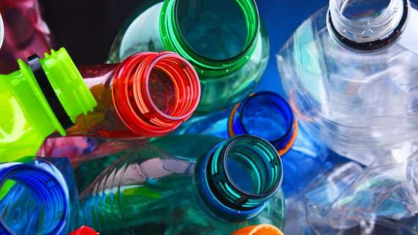 测量塑料瓶颜色的更好做法