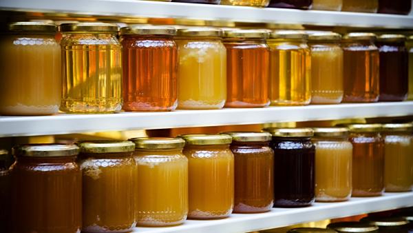 如何使用HunterLab的Vista色度仪测量ICUMSA糖色值？