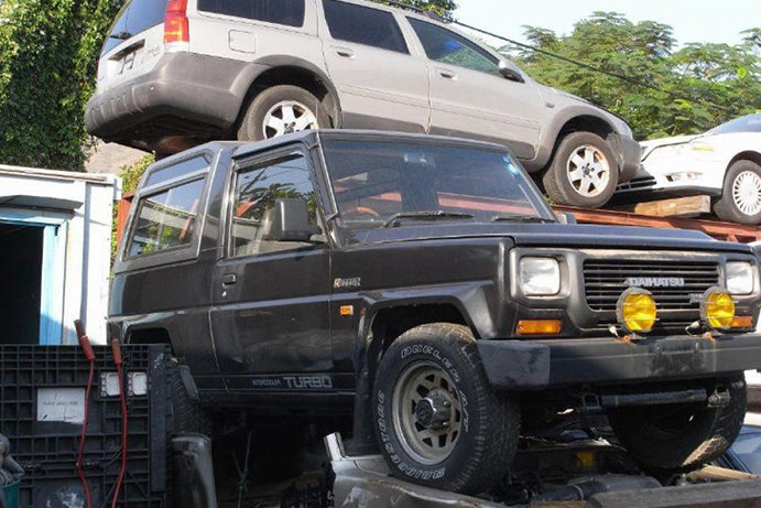 越野車報(bào)廢
