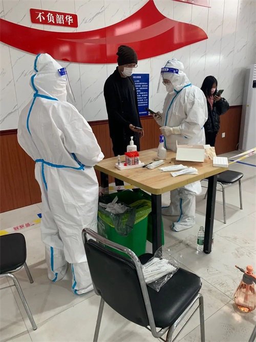 疫情無情 人有情——為創(chuàng)元教育“逆行者”點贊！