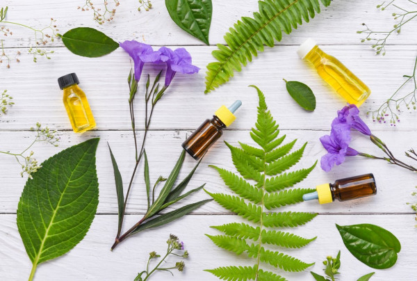 【化妆品代加工】刷酸已成过去式，现在刷油吗？