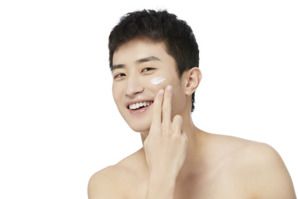 男生可以偷用女朋友护肤品么？