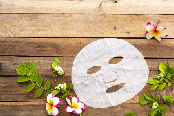 面膜可以天天敷吗？日常使用面膜的全面指南