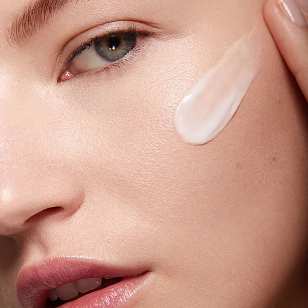 原料再上新：NMN在护肤界的华丽转身