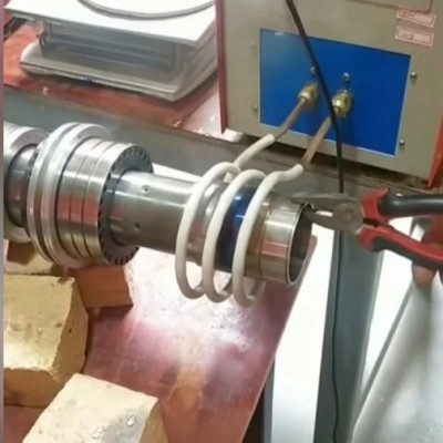 轴套热拆