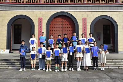 感受匠人精神讲好中国故事 国际青少年走进千年瓷都研学活动落幕
