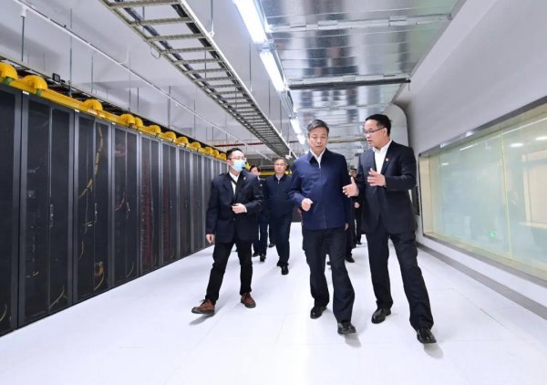 省政府党组成员任珠峰到江西电信视察调研-复制