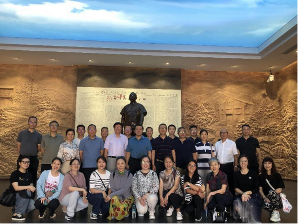 中国通信学会组织省级通信学会 赴南昌举办主题教育活动