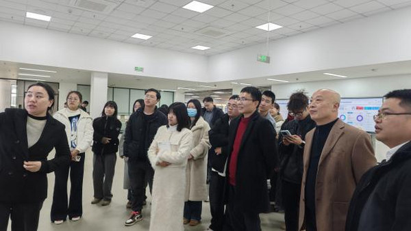 华东交通大学周林根教授赴江西省通信学会理事长单位中国电信江西公司实操实训中心调研