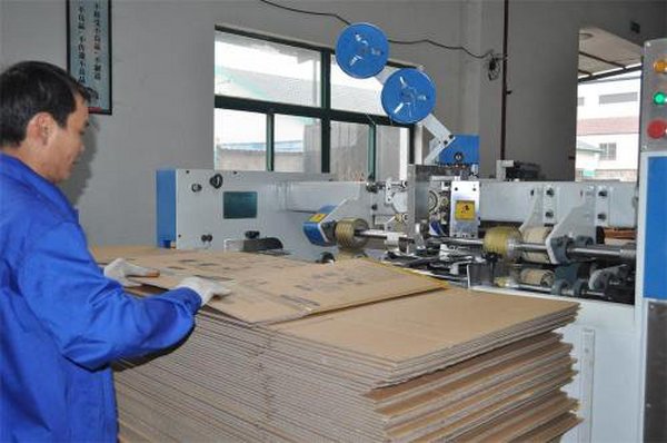 瓦楞紙“里紙破裂”現(xiàn)象的原因和六大解決方案