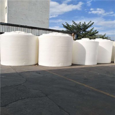 如何正确安装塑料水箱呢