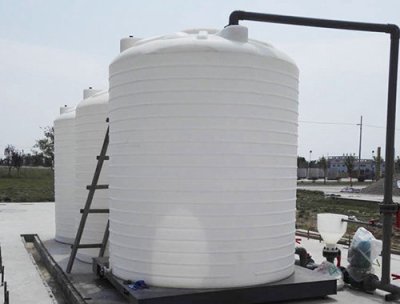 PE储水罐注意使用的具体规范