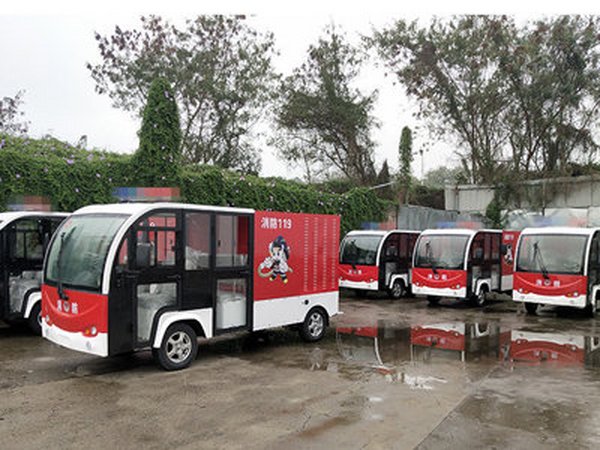 炎炎夏日消防好帮手沐鸣2消防车