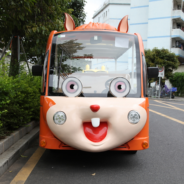 观光车助力巨石山生态文化旅游区