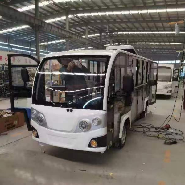 封闭观光车助力东江源三百山温泉旅游度假区