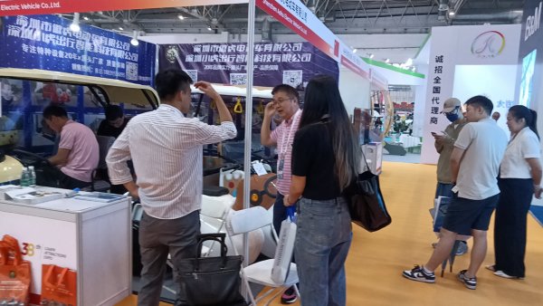 深圳市傲虎电动车有限公司来北京参加展会啦！