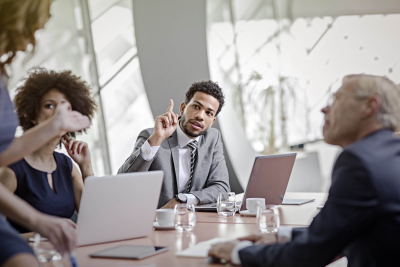 职场突围：从“工具人”到“战略者”的进阶法则