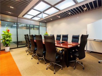 英励（世纪时空大厦）